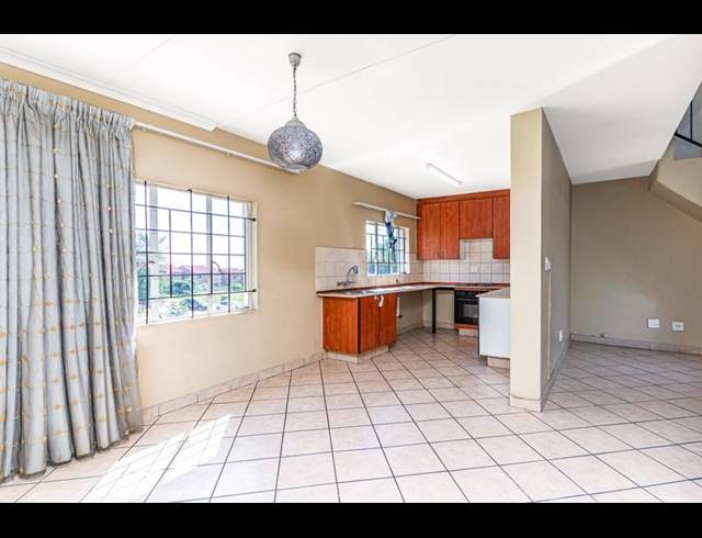 3 BEDROOM APARTMENT FOR SALE IN VORNA VALLEY
